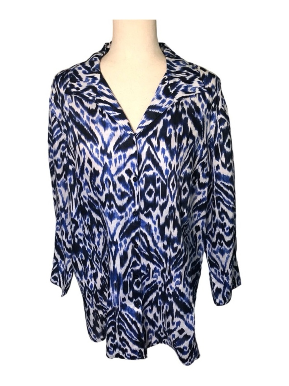 Chico's Blue Patterned Button-Front Women's Top
